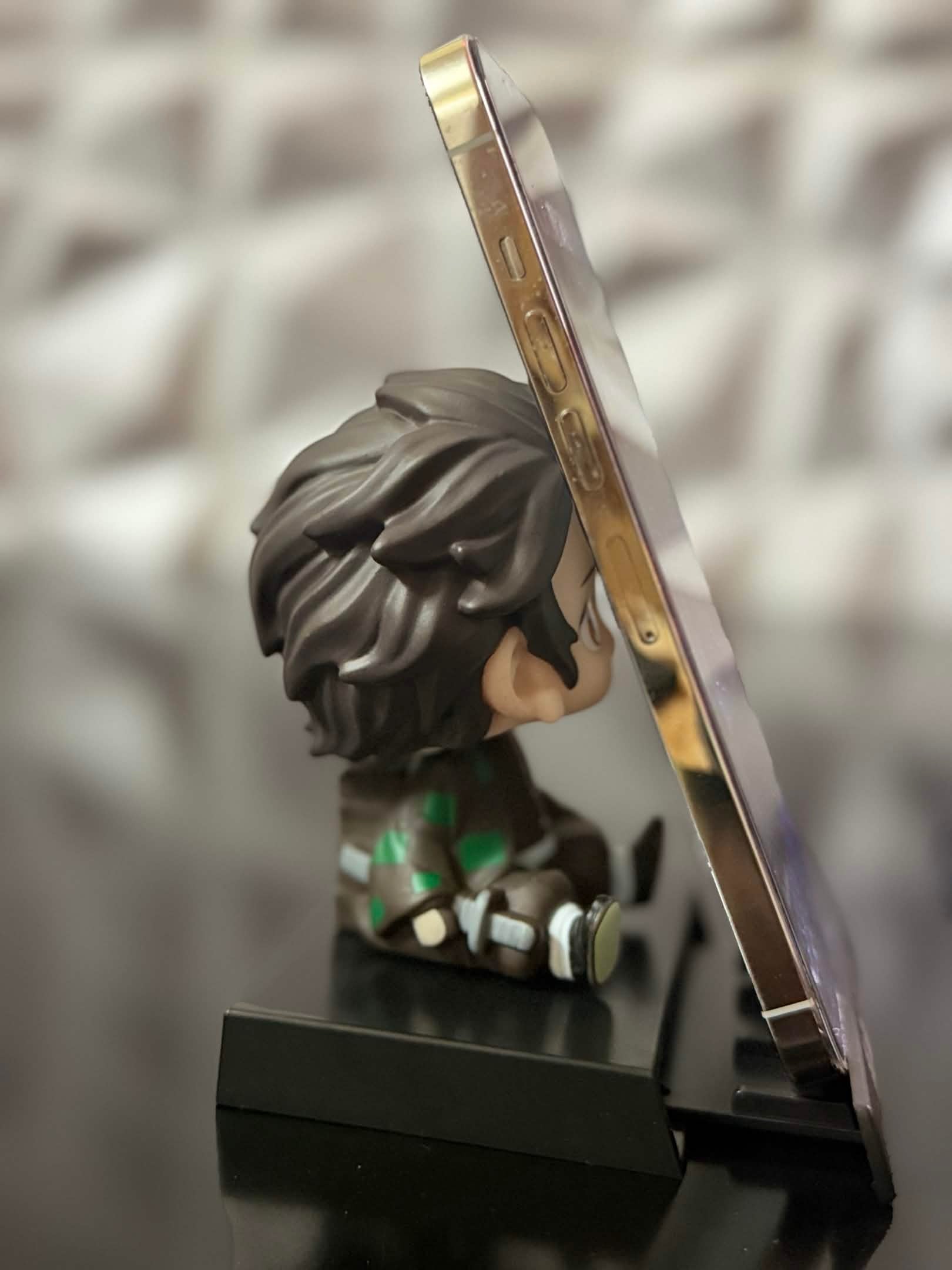 Figures Stand Phone - Tanjiro