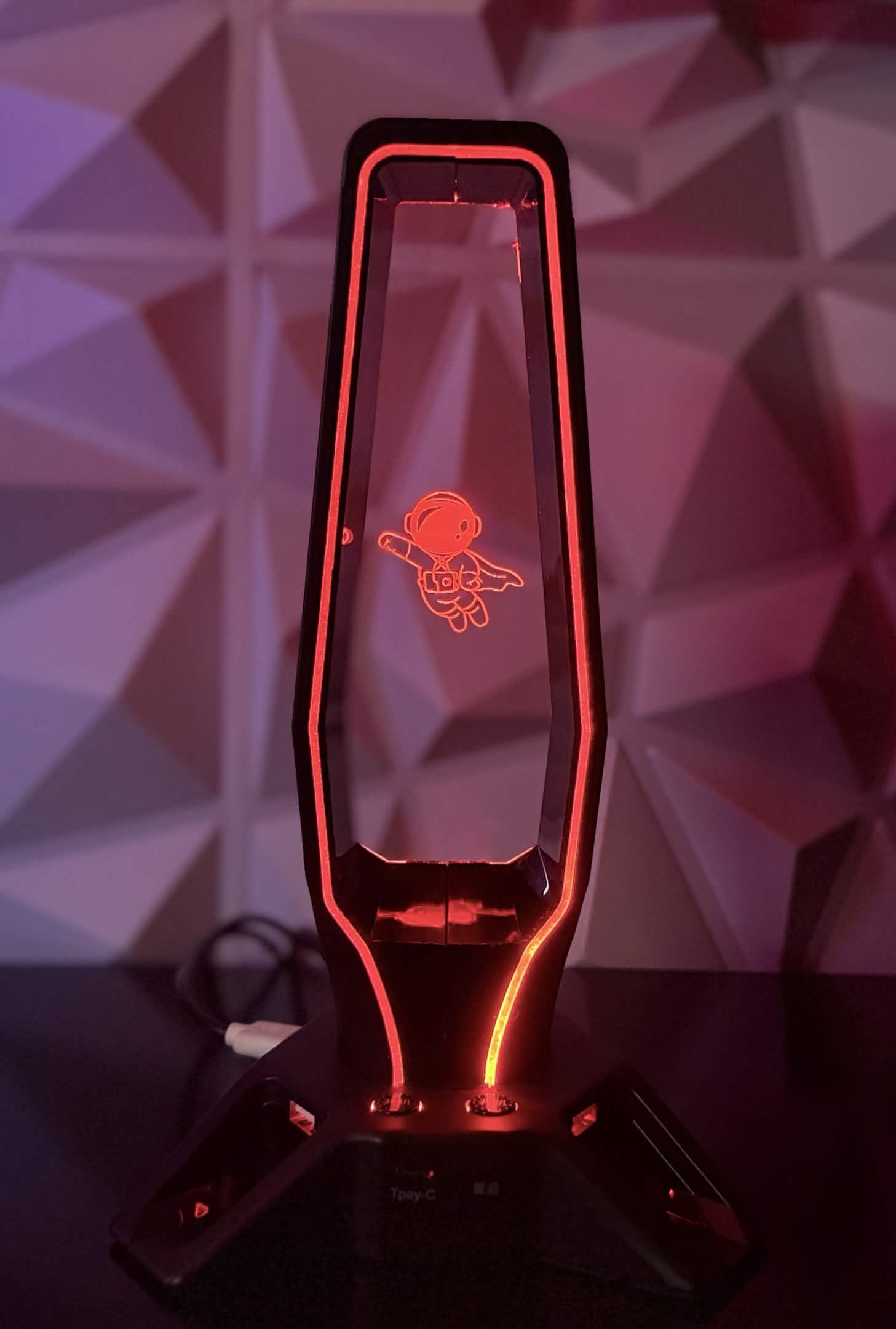 RGB Headset Stand with GIF Display - ستاند سماعة RGB مع عرض GIF